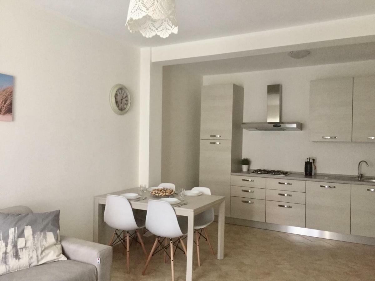 Апартаменты Renabianca House Санта-Тереза-Галлура Экстерьер фото